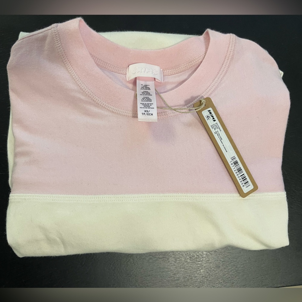 SKIMS ✨NWT✨Boyfriend Tee in Marble Cherry Blossom 🌸